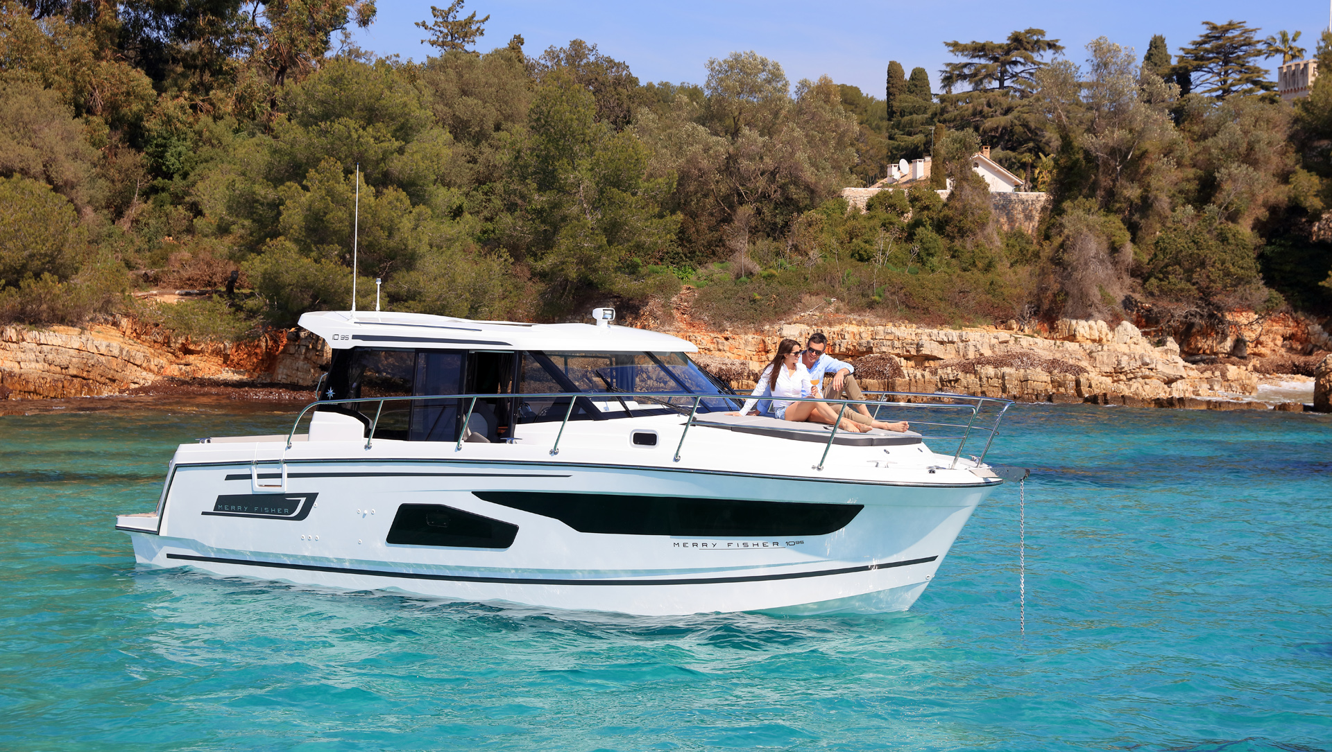 Versatile Boat For Either Discovery Snorkeling & Scuba Diving